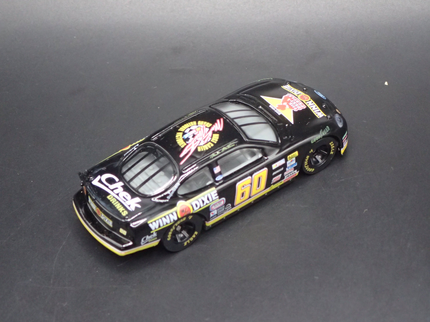 1999 99 FORD TAURUS 60 MARK MARTIN NASCAR 1/64 SCALE DIECAST MODEL CAR