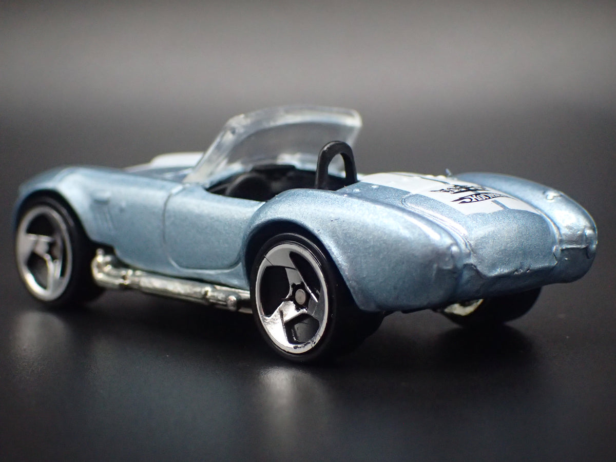 1965 65 SHELBY COBRA 427 S/C BLUE 1:64 SCALE COLLECTIBLE DIECAST MODEL CAR