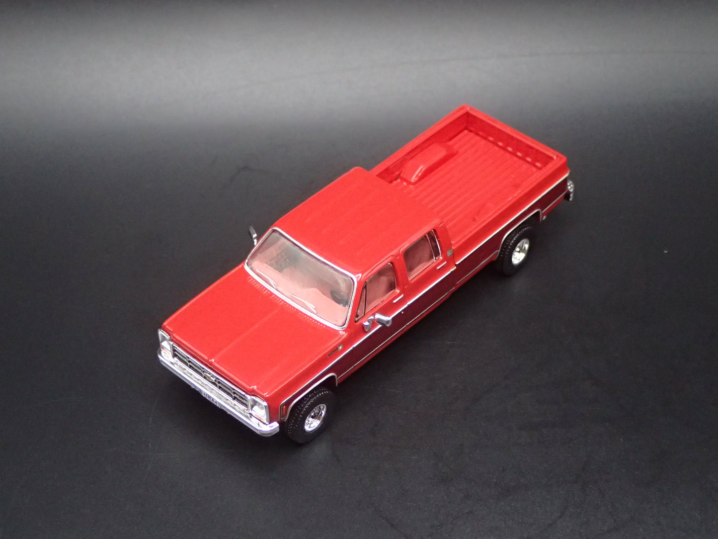 1979 CHEVY CHEVROLET K20 SCOTTSDALE PICKUP TRUCK 1/64 SCALE DIECAST MODEL CAR