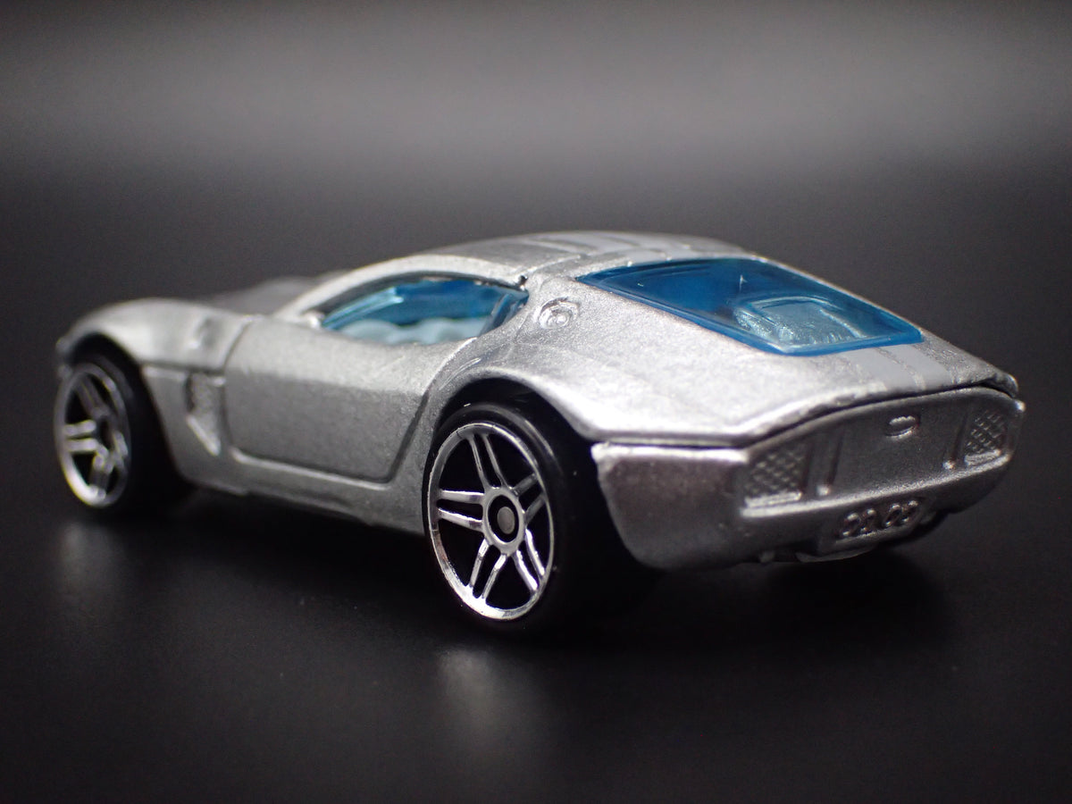 2005 05 FORD SHELBY GR1 CONCEPT SILVER 1:64 SCALE COLLECTIBLE DIECAST MODEL CAR