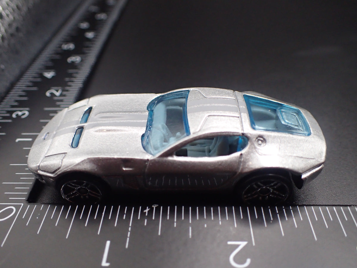 2005 05 FORD SHELBY GR1 CONCEPT SILVER 1:64 SCALE COLLECTIBLE DIECAST MODEL CAR