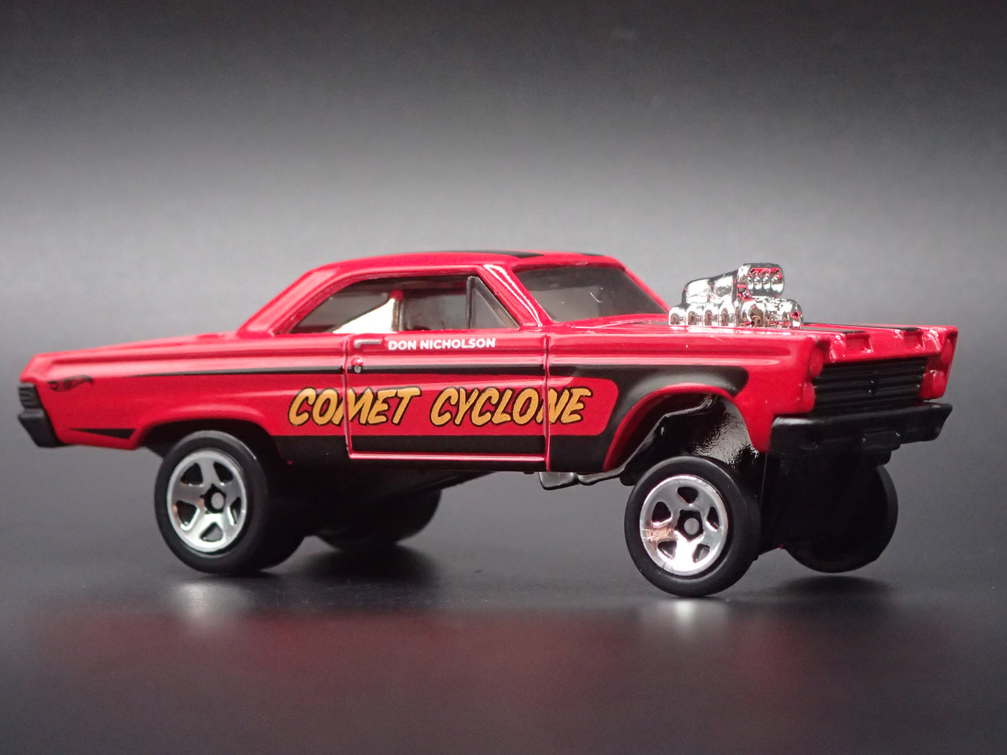 1965 65 MERC MERCURY COMET CYCLONE NHRA ALTRED DRAG 1/64 SCALE DIECAST MODEL CAR