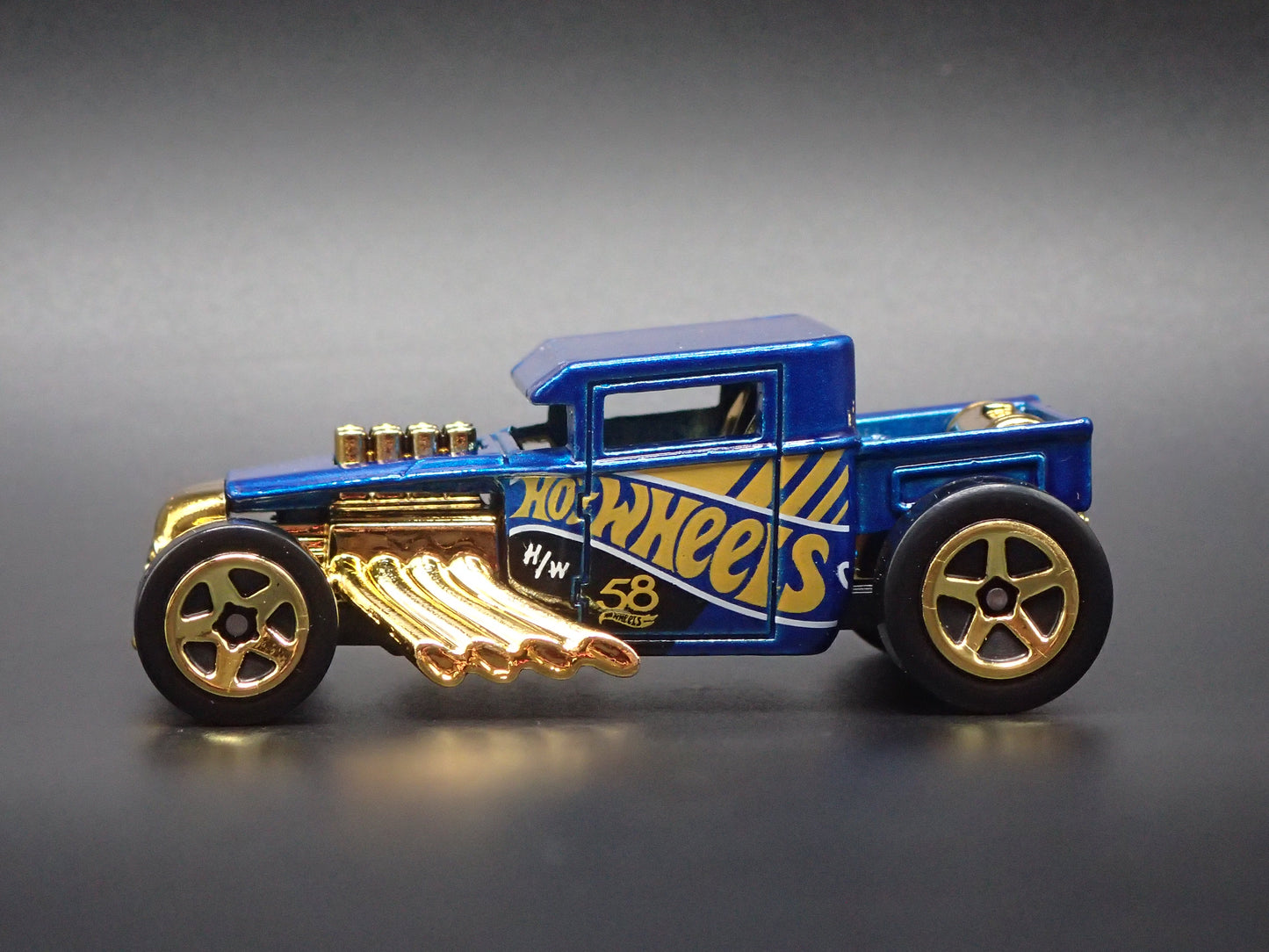 FORD CUSTOM BONE SHAKER HOT ROD BLUE 1:64 SCALE COLLECTIBLE DIECAST MODEL CAR