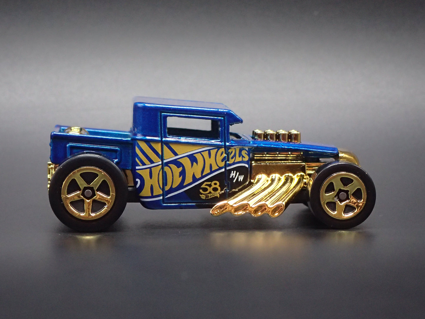 FORD CUSTOM BONE SHAKER HOT ROD BLUE 1:64 SCALE COLLECTIBLE DIECAST MODEL CAR