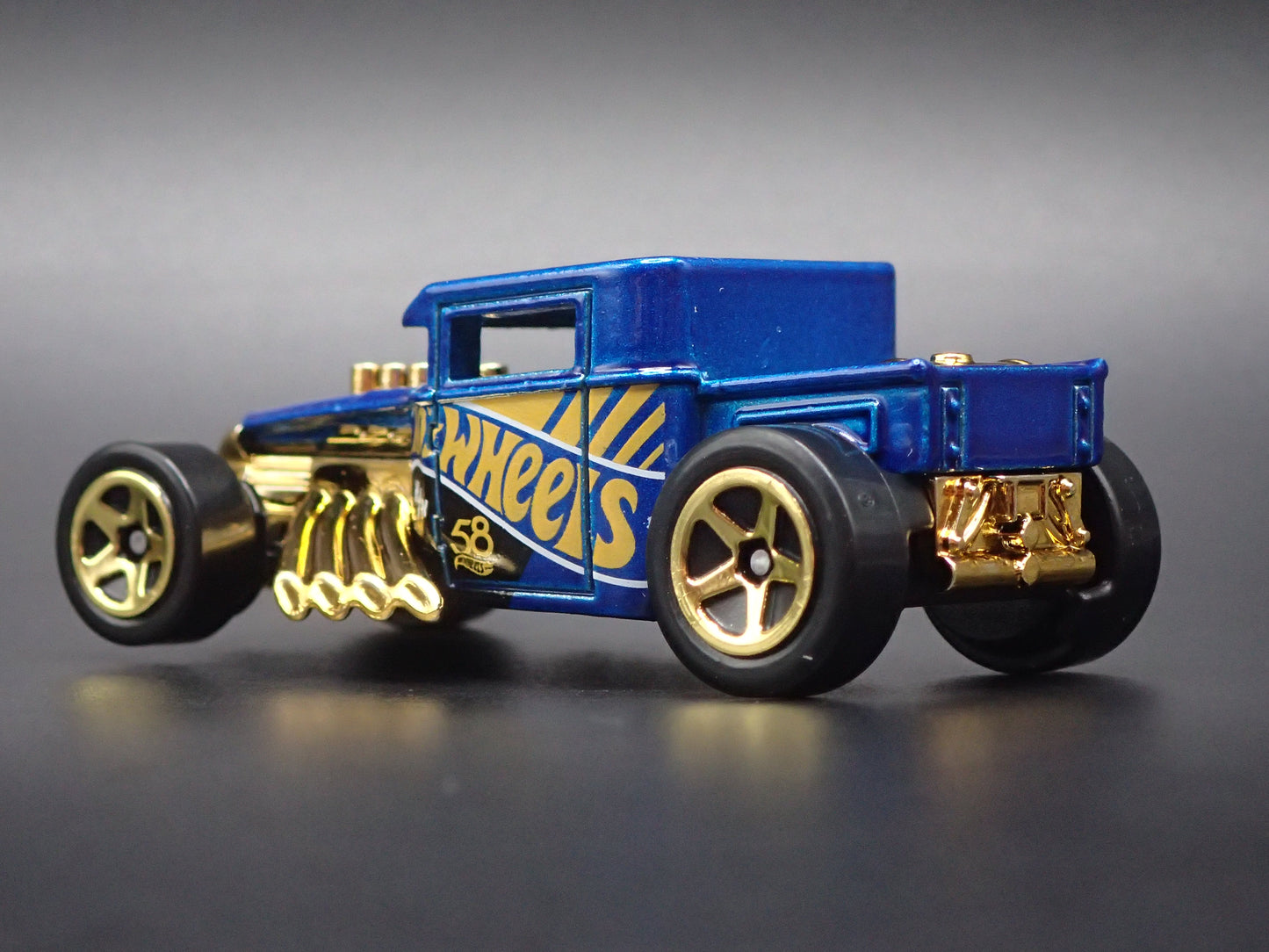 FORD CUSTOM BONE SHAKER HOT ROD BLUE 1:64 SCALE COLLECTIBLE DIECAST MODEL CAR