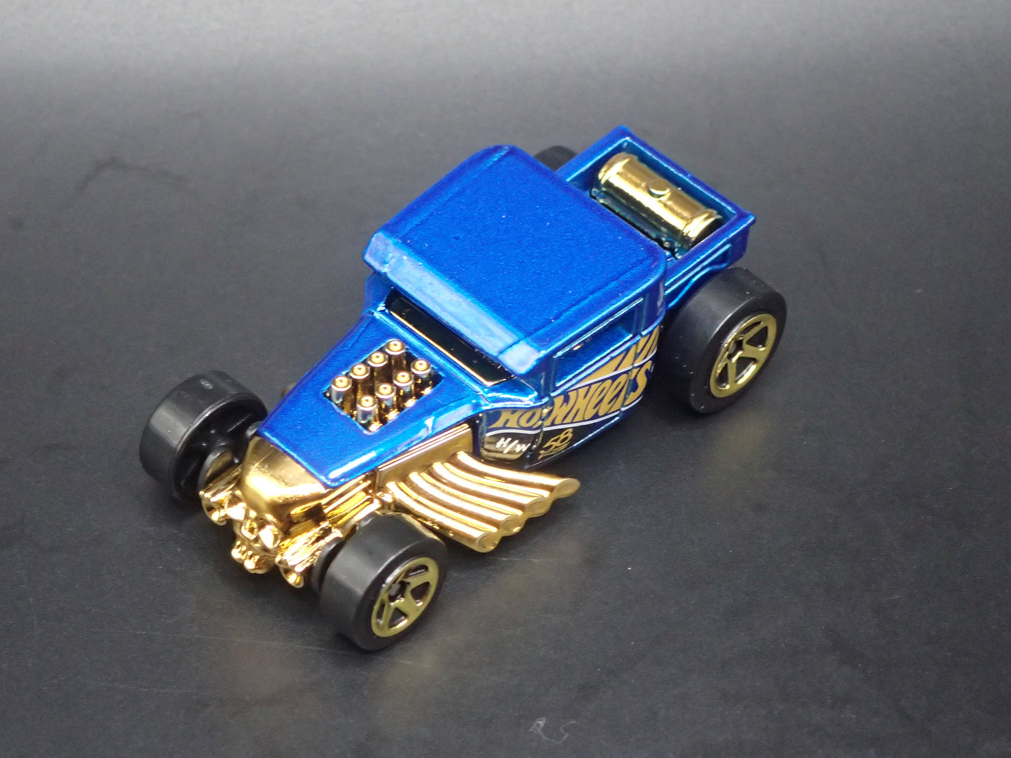 FORD CUSTOM BONE SHAKER HOT ROD BLUE 1:64 SCALE COLLECTIBLE DIECAST MODEL CAR