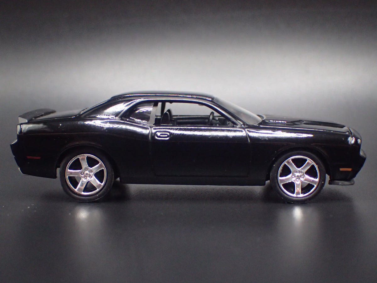 2008-2023 DODGE CHALLENGER BLACK 1/64 SCALE COLLECTIBLE DIORAMA DIECAST MODEL CAR