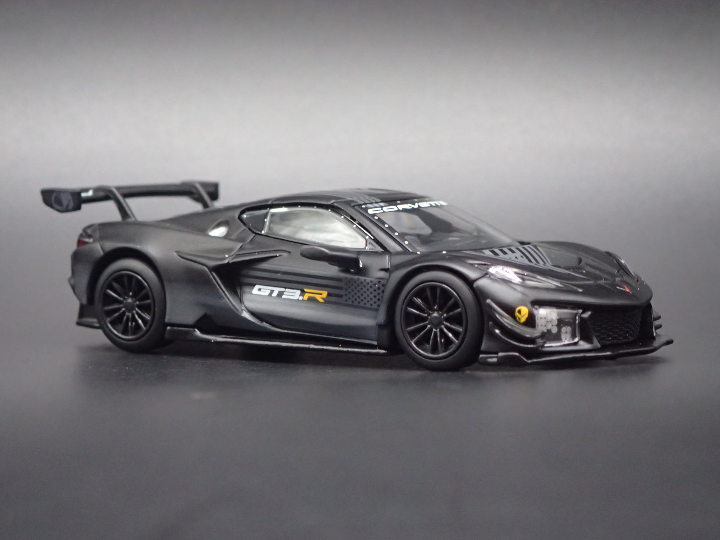CHEVY CHEVROLET CORVETTE Z06 GT3R BLACK 1:64 SCALE DIECAST MODEL CAR