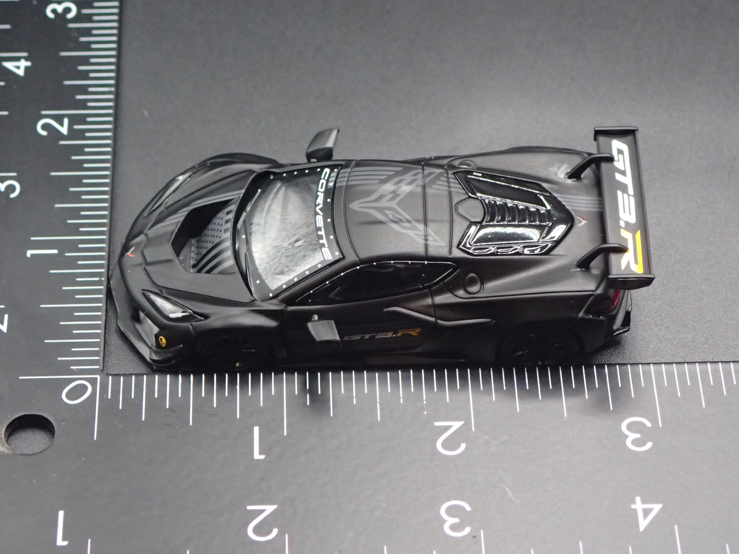 CHEVY CHEVROLET CORVETTE Z06 GT3R BLACK 1:64 SCALE DIECAST MODEL CAR