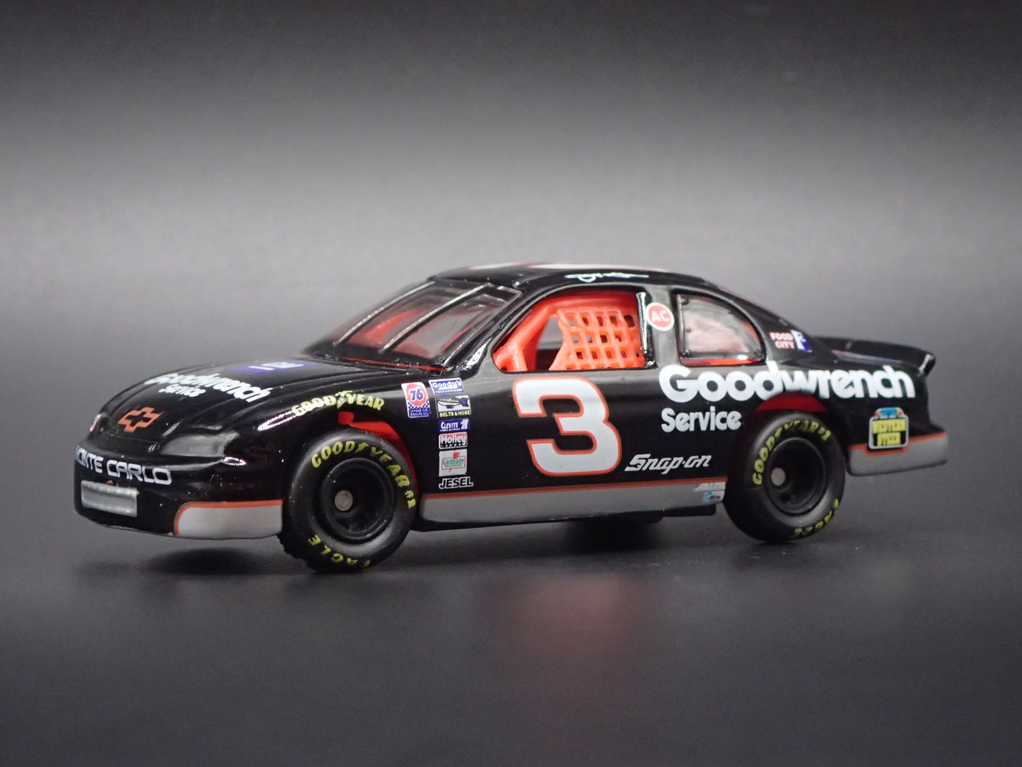 1995 CHEVROLET MONTE CARLO 3 JEFF GREEN GOODWRENCH NASCAR 1:64 SCALE DIECAST CAR