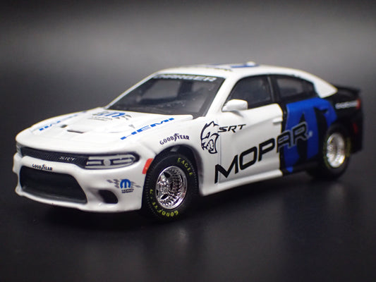 2011-2023 DODGE CHARGER HELLCAT MOPAR 1:64 SCALE DIORAMA DIECAST MODEL CAR