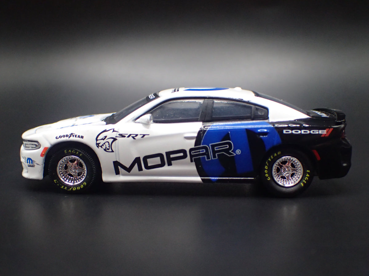 2011-2023 DODGE CHARGER HELLCAT MOPAR 1:64 SCALE DIORAMA DIECAST MODEL CAR