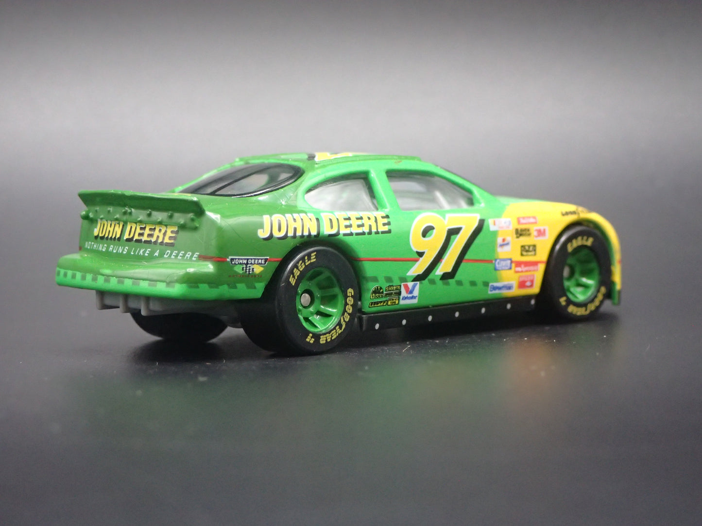 1999 99 FORD TAURUS 97 CHAD LITTLE NASCAR 1/64 SCALE DIECAST MODEL CAR