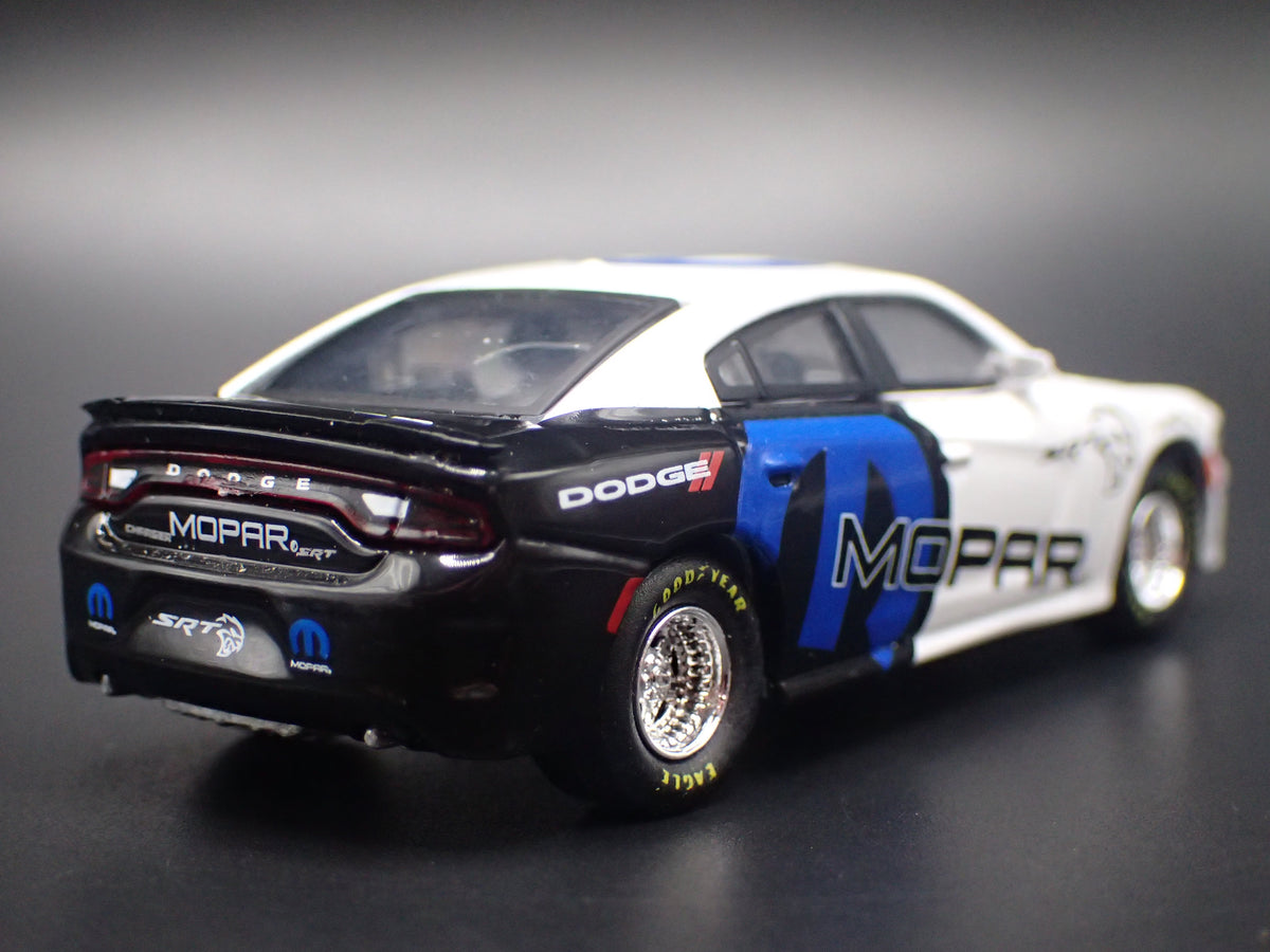2011-2023 DODGE CHARGER HELLCAT MOPAR 1:64 SCALE DIORAMA DIECAST MODEL CAR