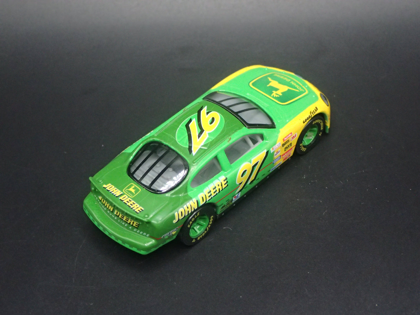1999 99 FORD TAURUS 97 CHAD LITTLE NASCAR 1/64 SCALE DIECAST MODEL CAR