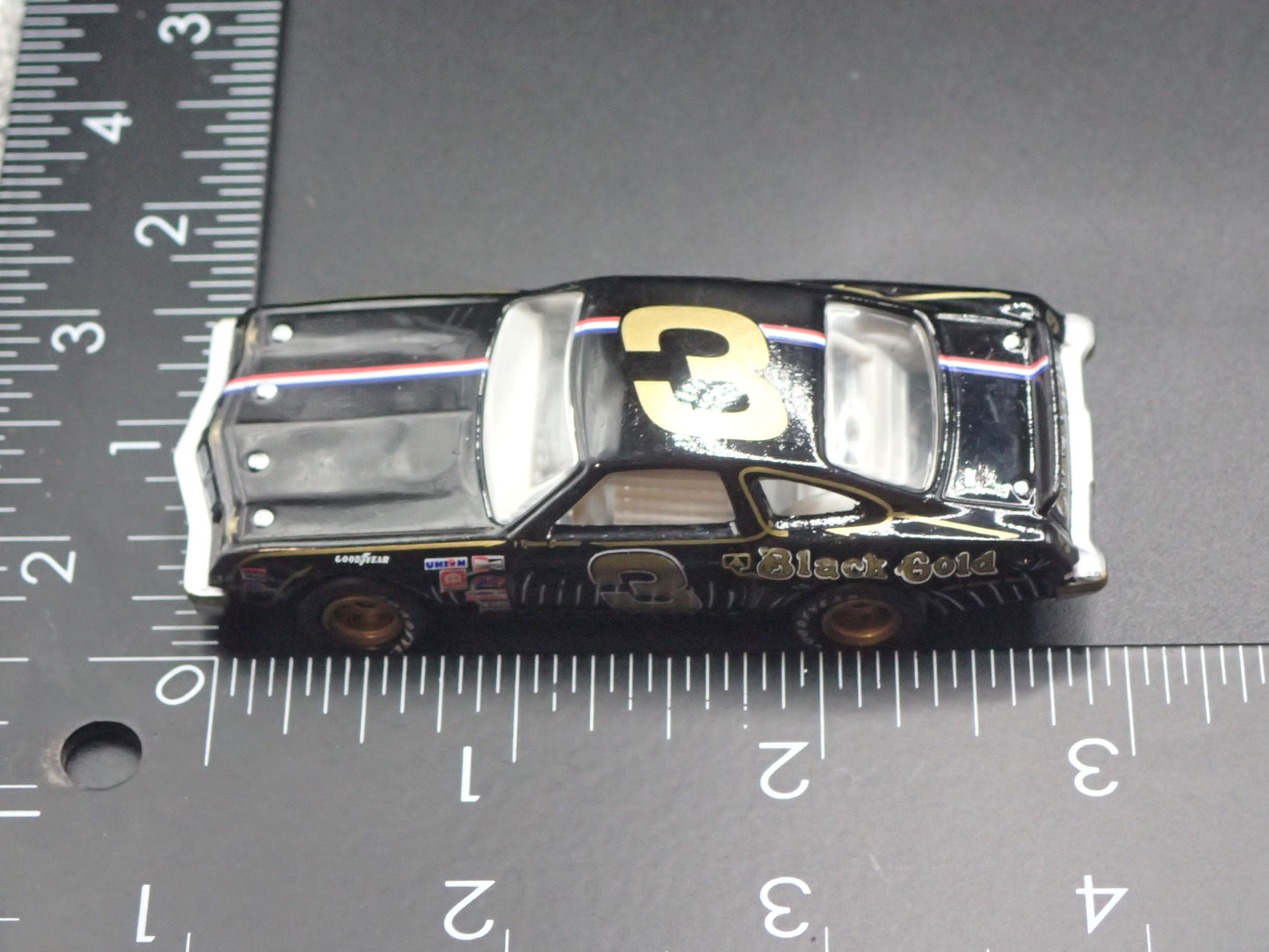 1980 80 OLDS OLDSMOBILE NASCAR RICHARD CHILDRESS 1:64 SCALE DIECAST MODEL CAR