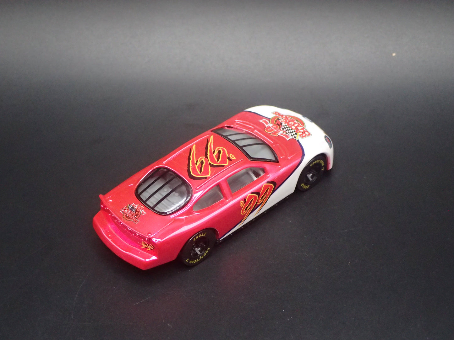 1999 99 FORD TAURUS 99 10TH PINK CHROME NASCAR 1/64 SCALE DIECAST MODEL CAR