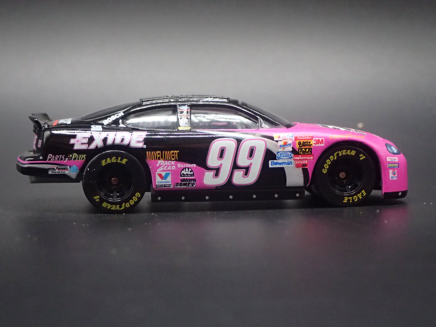 1999 99 FORD TAURUS 99 JEFF BURTON NASCAR 1/64 SCALE DIECAST MODEL CAR