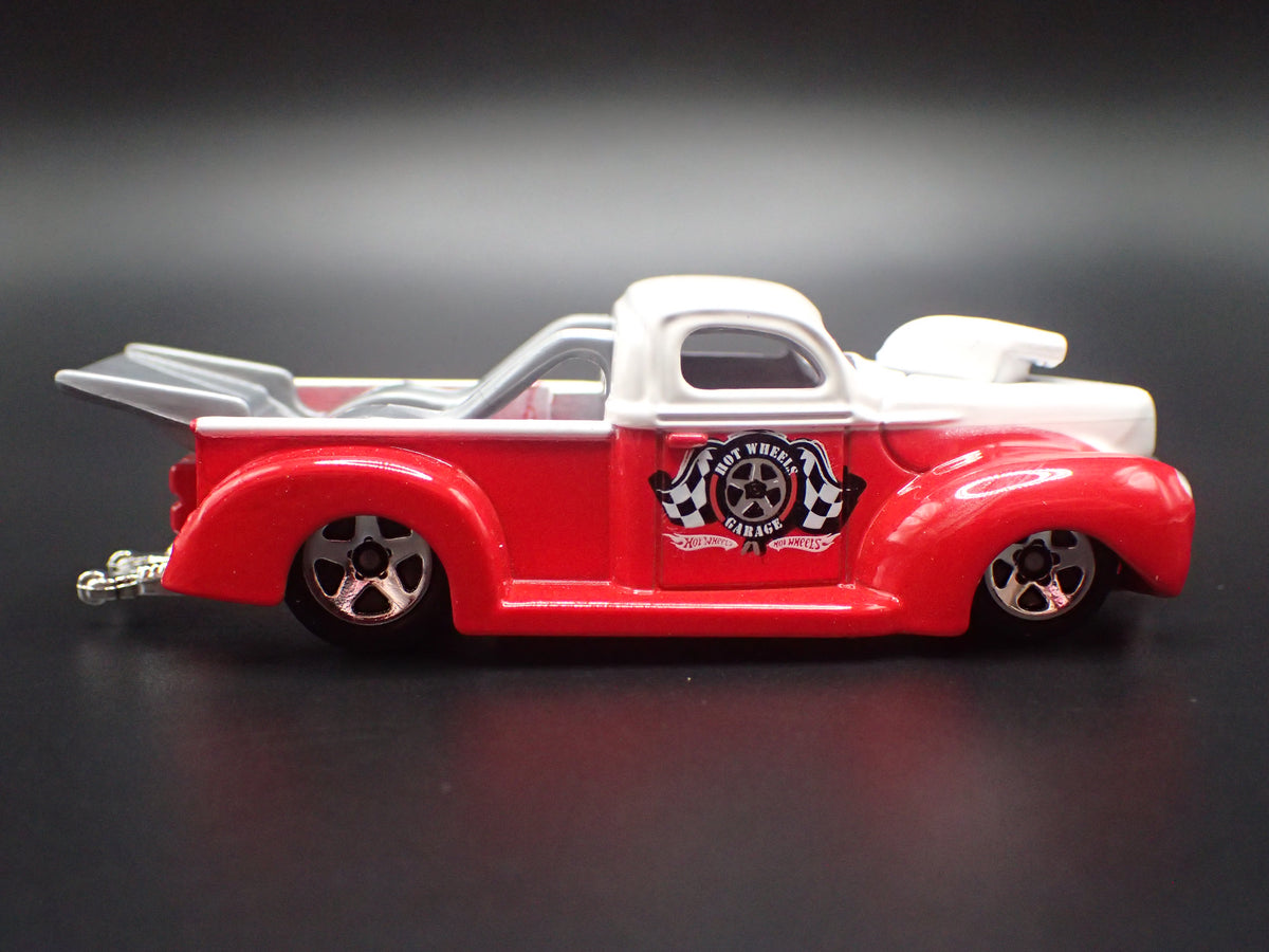 1940 40 FORD PICKUP TRUCK RED 1:64 SCALE COLLECTIBLE DIORAMA DIECAST MODEL CAR