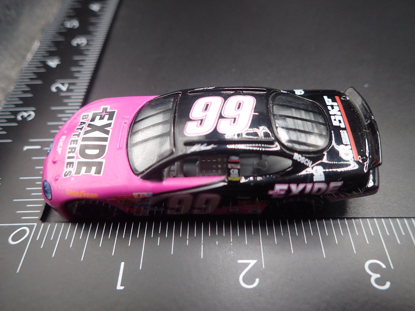 1999 99 FORD TAURUS 99 JEFF BURTON NASCAR 1/64 SCALE DIECAST MODEL CAR