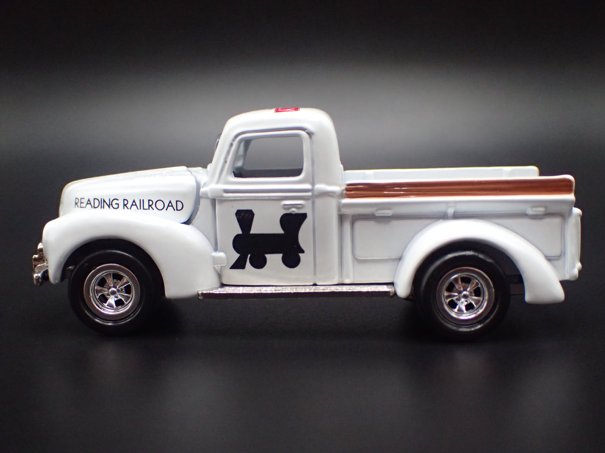 1940 40 FORD PICKUP TRUCK MONOPOLY WHITE 1:64 SCALE DIECAST MODEL CAR