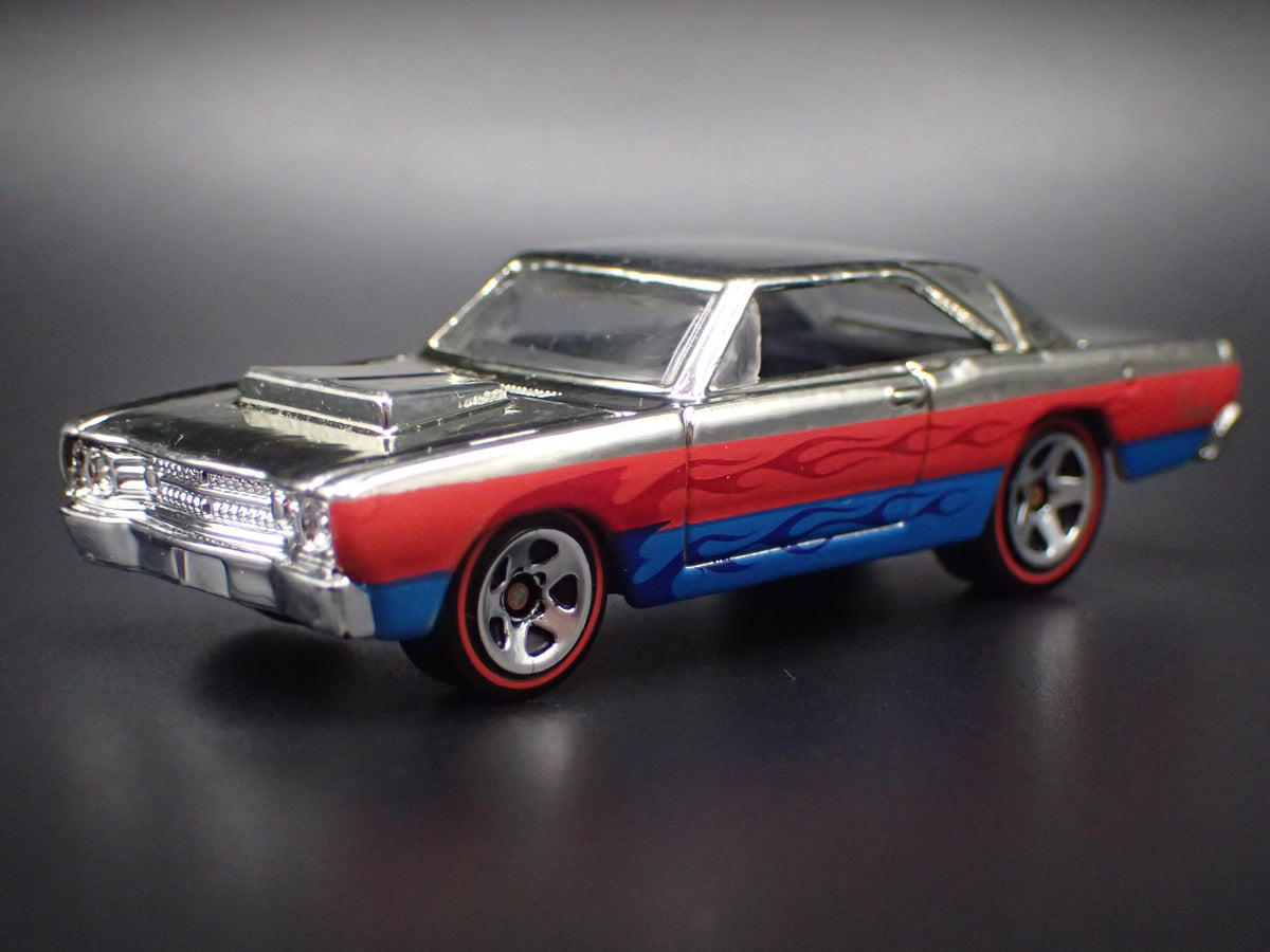 1968 68 DODGE DART CHROME 1:64 SCALE COLLECTIBLE DIORAMA DIECAST MODEL CAR