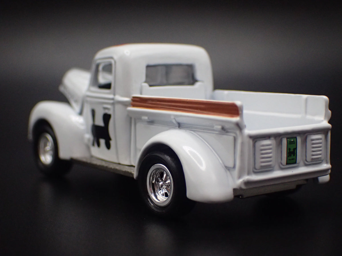 1940 40 FORD PICKUP TRUCK MONOPOLY WHITE 1:64 SCALE DIECAST MODEL CAR