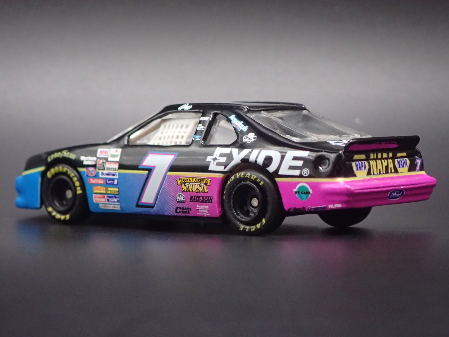 1995 95 FORD THUNDERBIRD 7 GEOFF BODINE NASCAR 1:64 SCALE DIECAST MODEL CAR