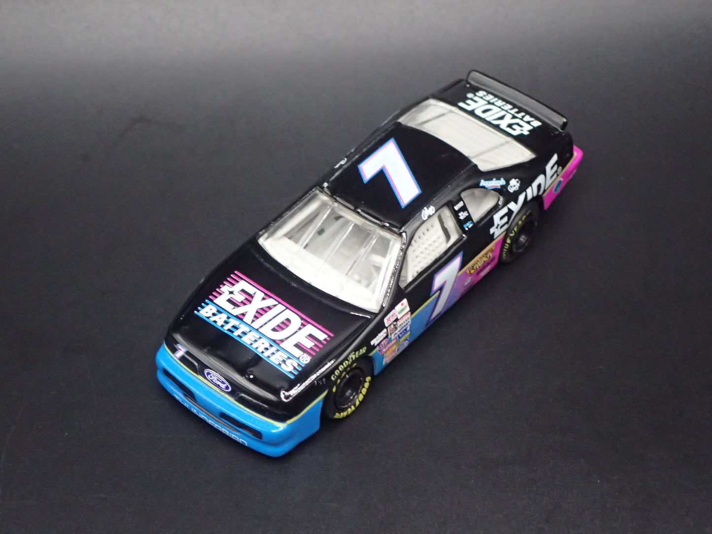 1995 95 FORD THUNDERBIRD 7 GEOFF BODINE NASCAR 1:64 SCALE DIECAST MODEL CAR