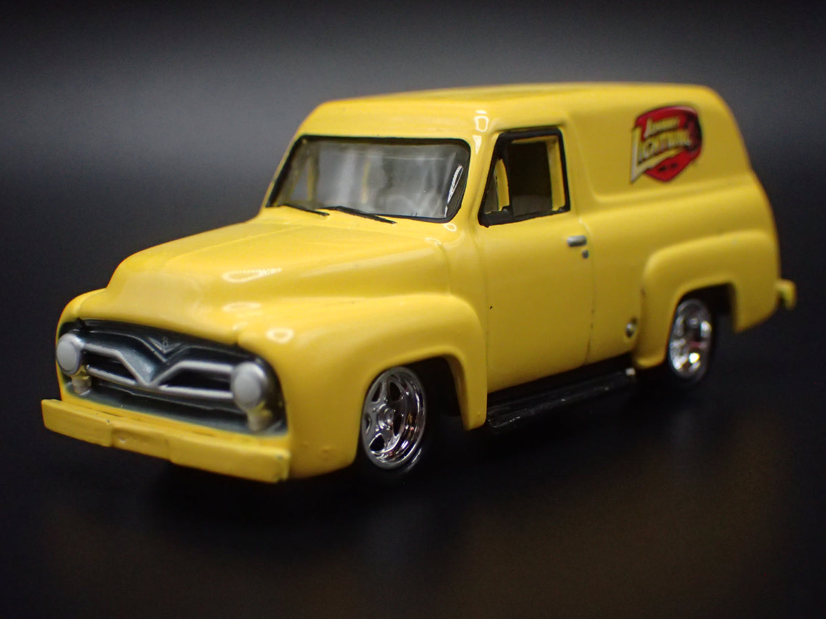 1955 55 FORD PANEL DELIVERY YELLOW 1:64 SCALE DIORAMA DIECAST MODEL CAR