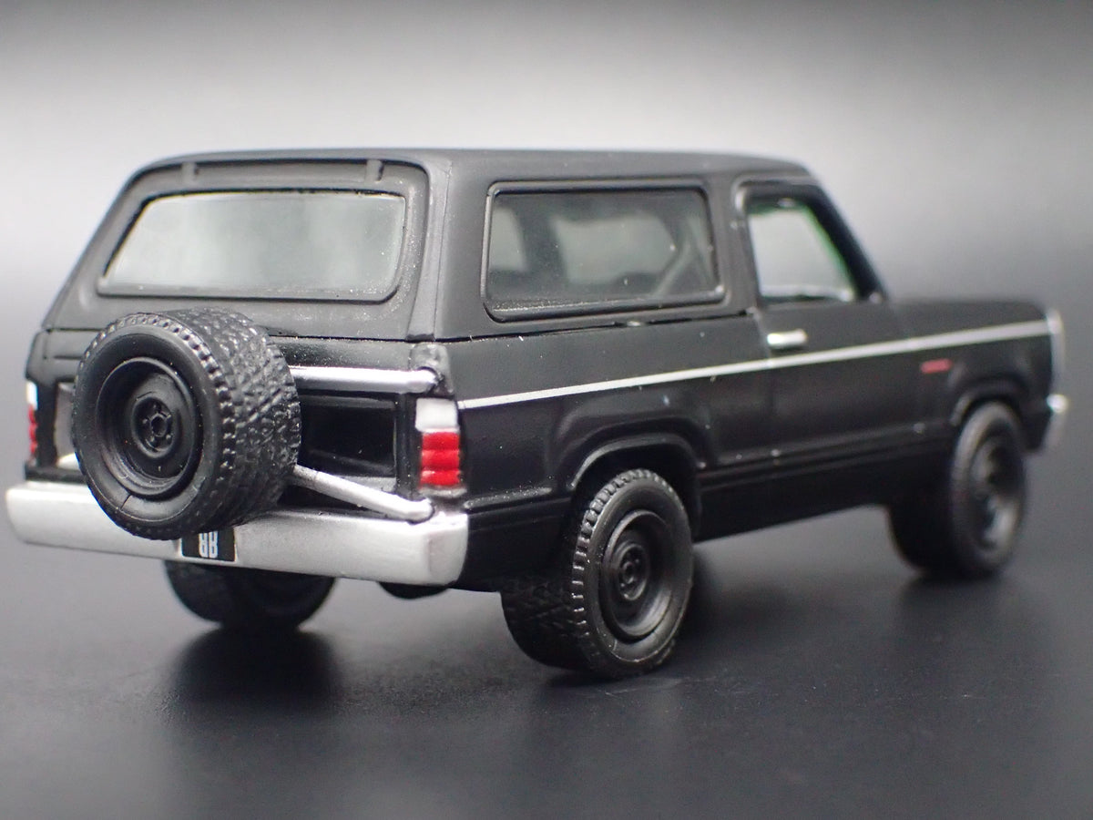1977 77 DODGE RAMCHARGER BLACK 1/64 SCALE COLLECTIBLE DIORAMA DIECAST MODEL CAR