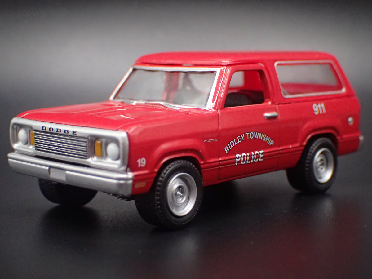 1978 78 DODGE RAMCHARGER TRUCK RIDLEY TWP PA FIRE 1/64 SCALE DIECAST MODEL CAR