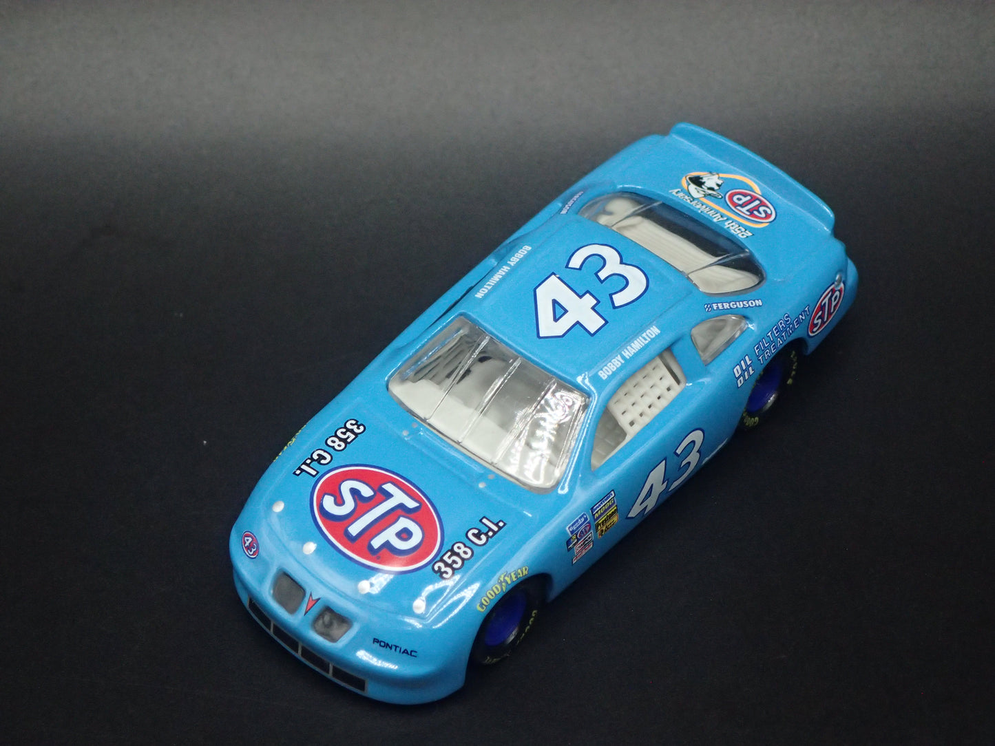 1996 96 PONTIAC GRAND PRIX 43 BOBBY HAMILTON NASCAR 1:64 SCALE DIECAST CAR