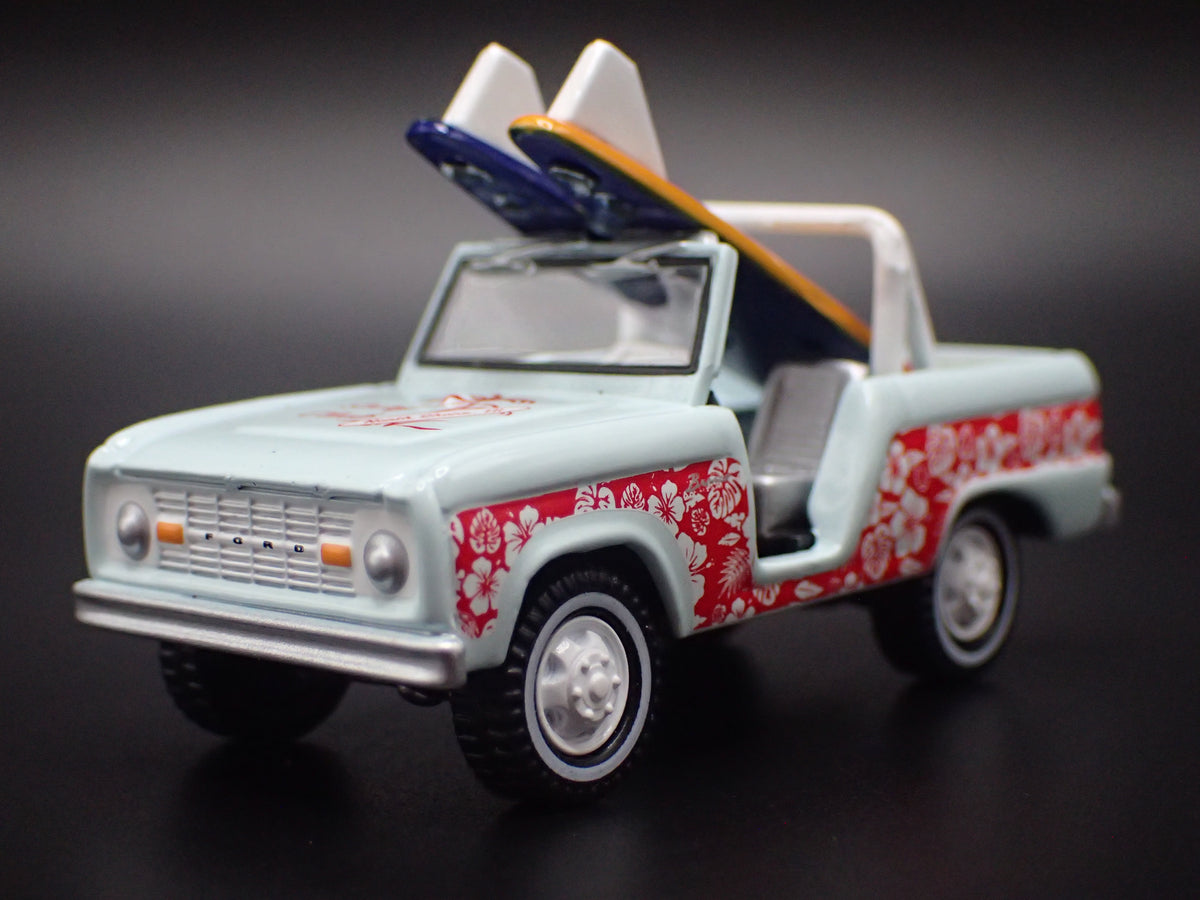 1966 66 FORD BRONCO SURF 1:64 SCALE COLLECTIBLE DIECAST MODEL CAR