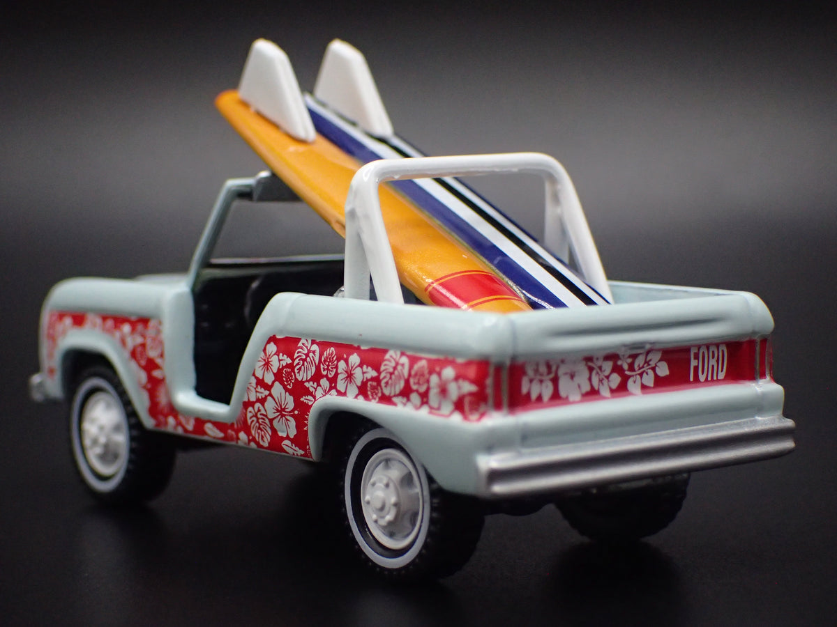 1966 66 FORD BRONCO SURF 1:64 SCALE COLLECTIBLE DIECAST MODEL CAR