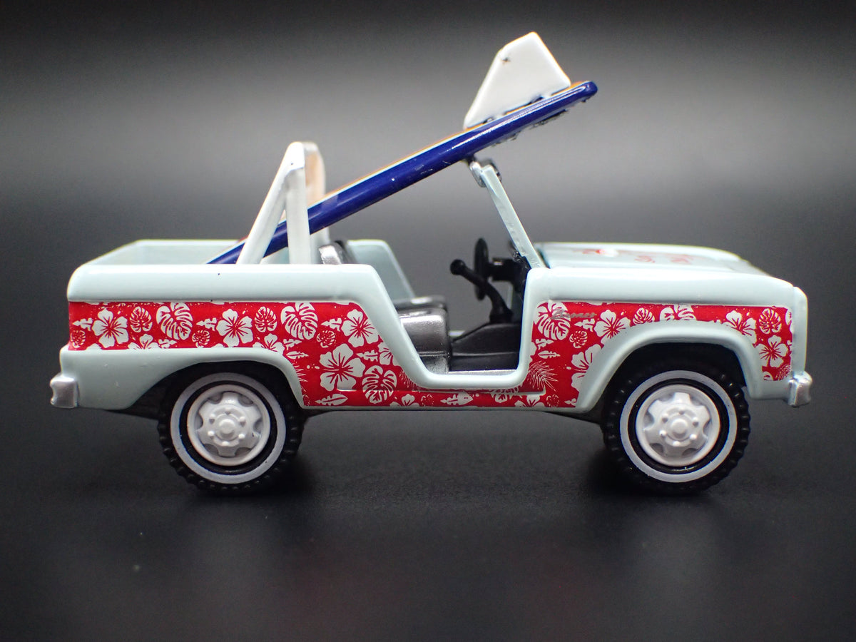 1966 66 FORD BRONCO SURF 1:64 SCALE COLLECTIBLE DIECAST MODEL CAR