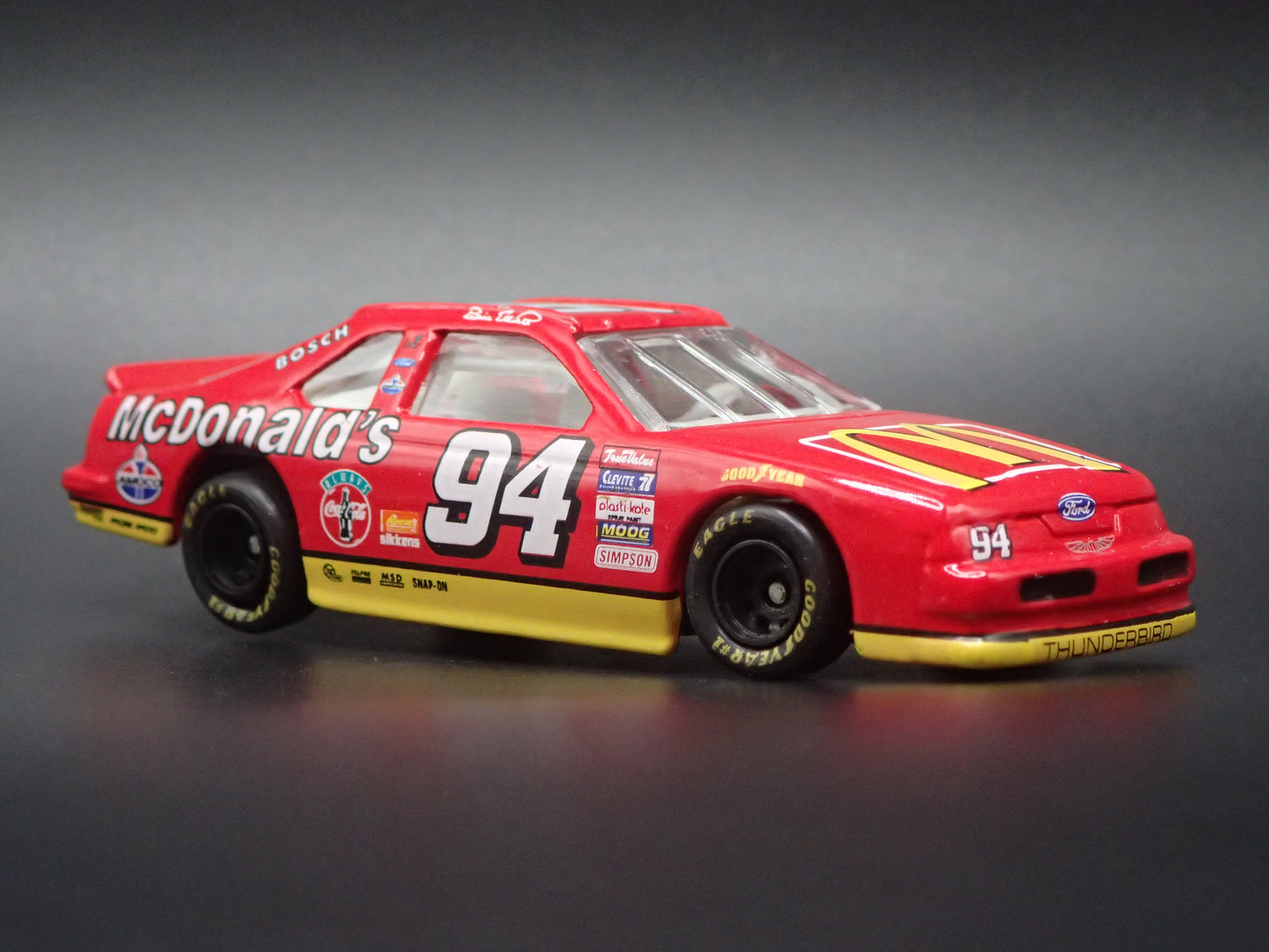 1995 95 FORD THUNDERBIRD 94 BILL ELLIOTT NASCAR 1:64 SCALE DIECAST MODEL CAR
