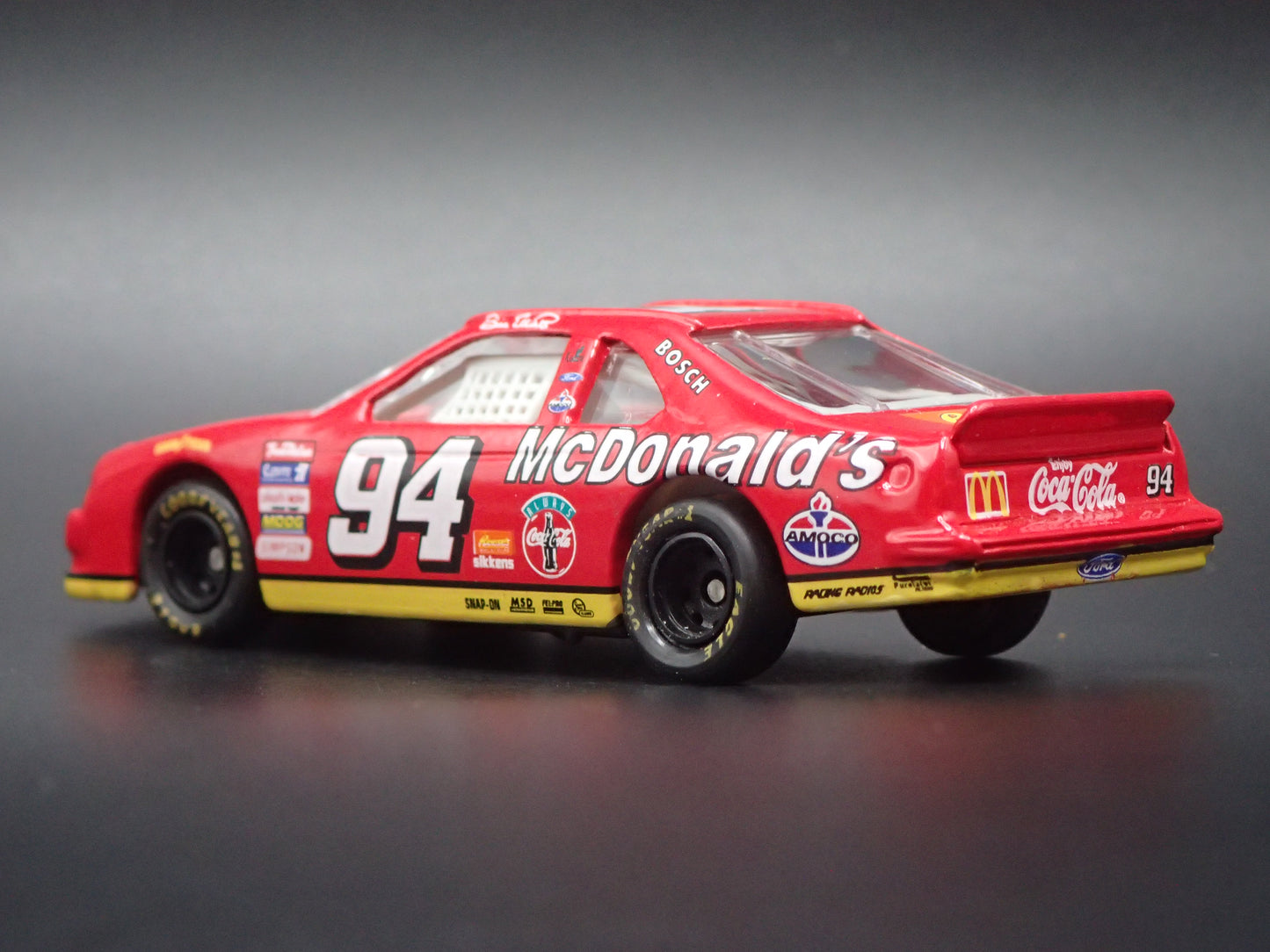 1995 95 FORD THUNDERBIRD 94 BILL ELLIOTT NASCAR 1:64 SCALE DIECAST MODEL CAR