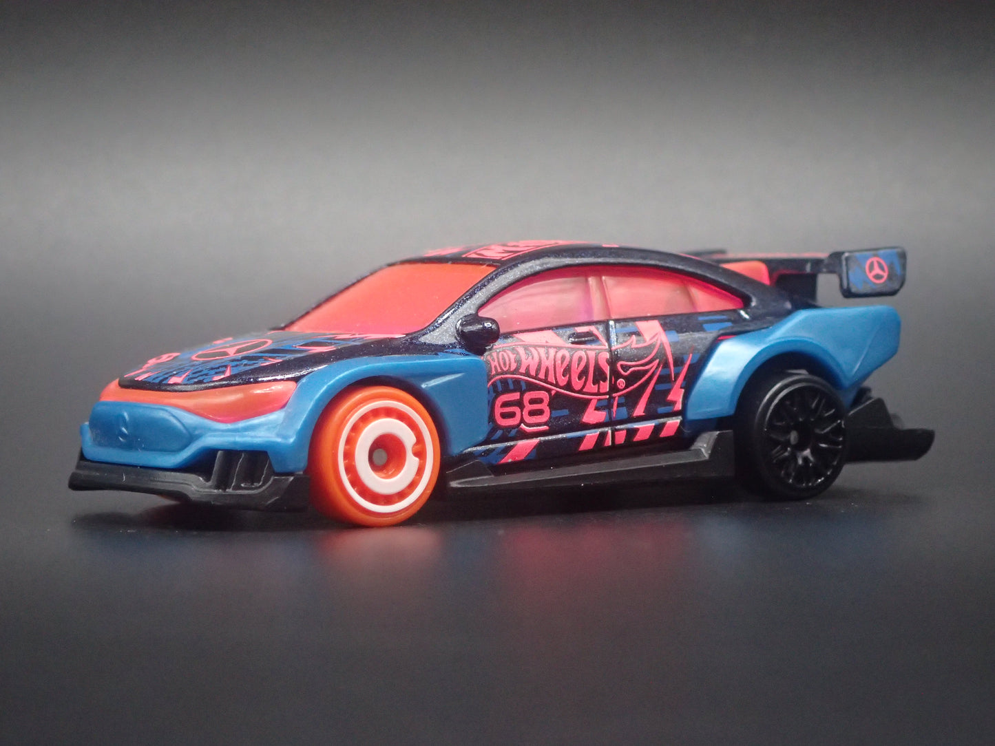 2025-2026 MERCEDES-BENZ CLA HW RACING 1:64 SCALE DIECAST MODEL CAR