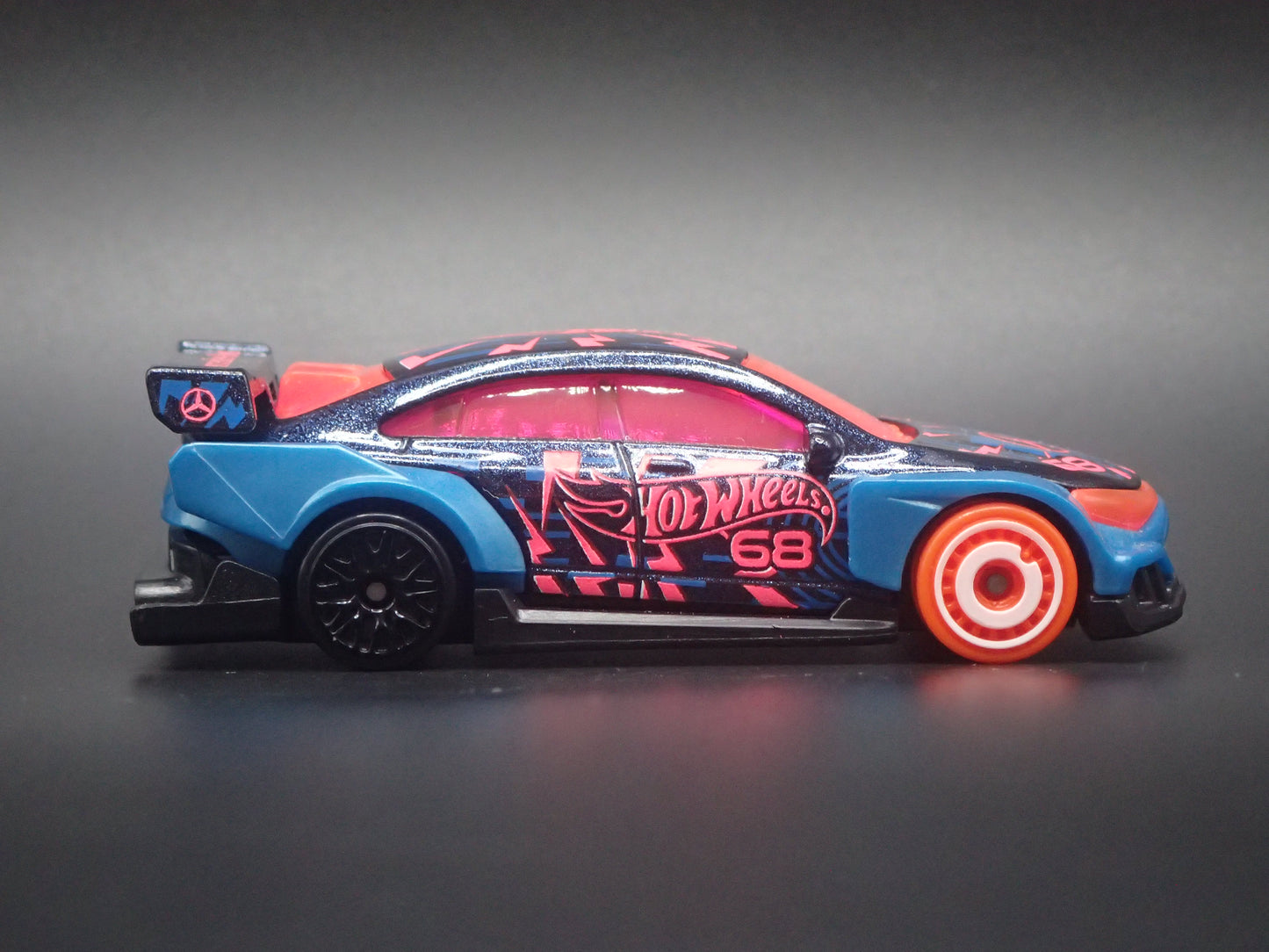 2025-2026 MERCEDES-BENZ CLA HW RACING 1:64 SCALE DIECAST MODEL CAR