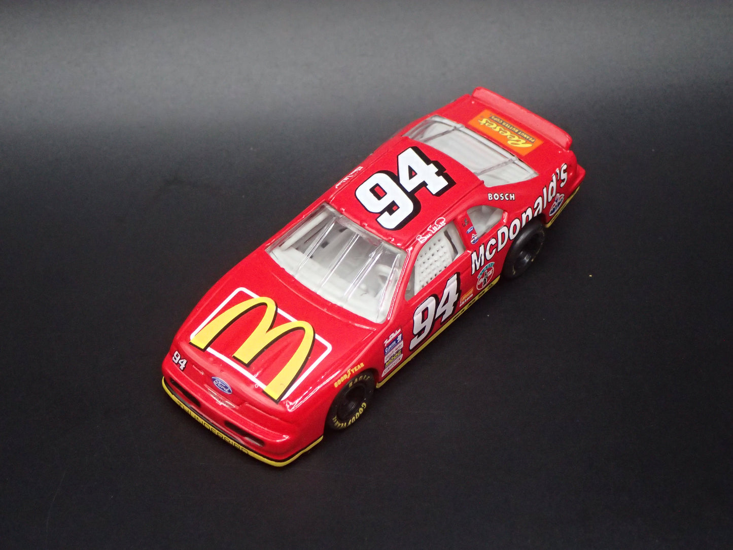 1995 95 FORD THUNDERBIRD 94 BILL ELLIOTT NASCAR 1:64 SCALE DIECAST MODEL CAR