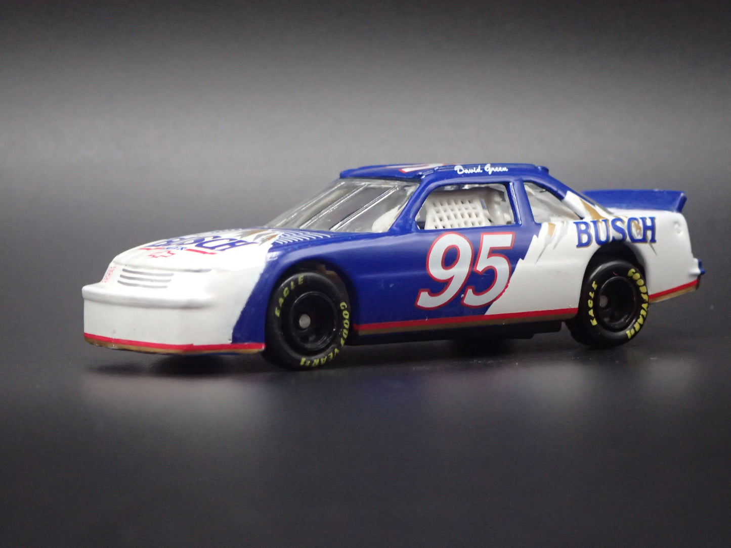 1995 95 CHEVROLET MONTE CARLO 95 DAVID GREEN NASCAR 1:64 SCALE DIECAST MODEL CAR