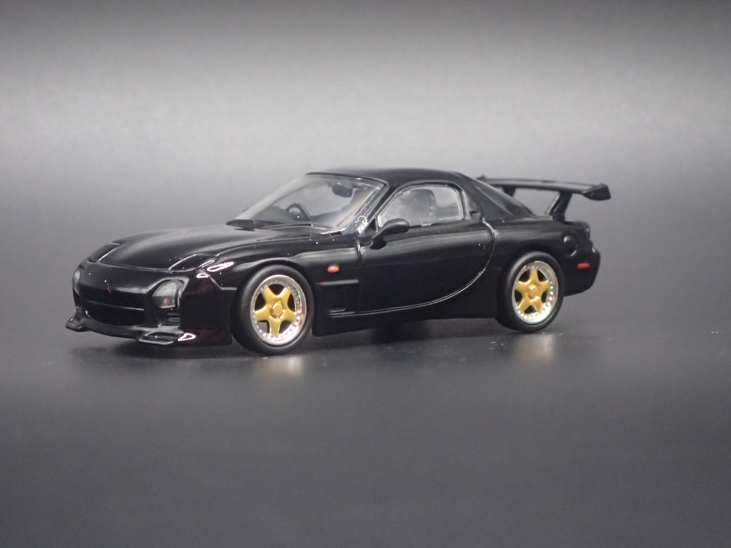 MAZDA RX7 FD3S MAZDASPEED JDM A SPEC WHITE 1:64 SCALE DIORAMA DIECAST MODEL CAR