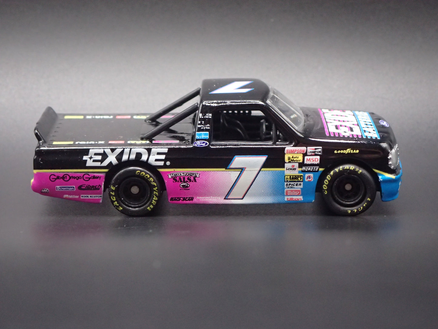 1995 95 FORD F150 #7 GEOFF BODINE EXIDE NASCAR TRUCK 1:64 DIECAST CAR
