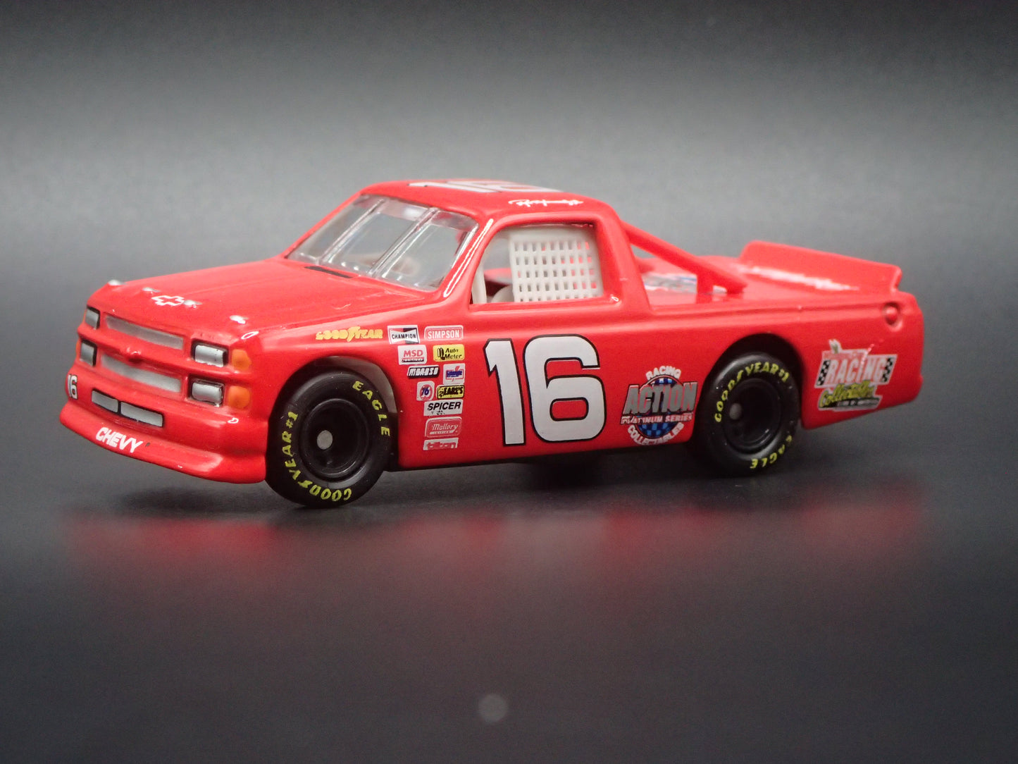 1995 CHEVY SILVERADO #16 RON HORNADAY JR ACTION NASCAR TRUCK 1:64 SCALE DIECAST CAR