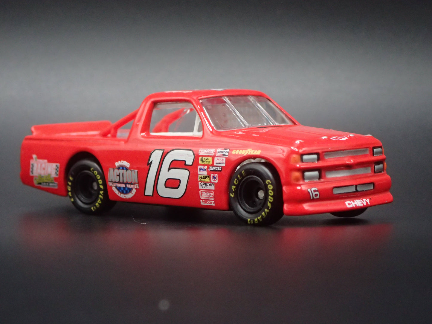 1995 CHEVY SILVERADO #16 RON HORNADAY JR ACTION NASCAR TRUCK 1:64 SCALE DIECAST CAR