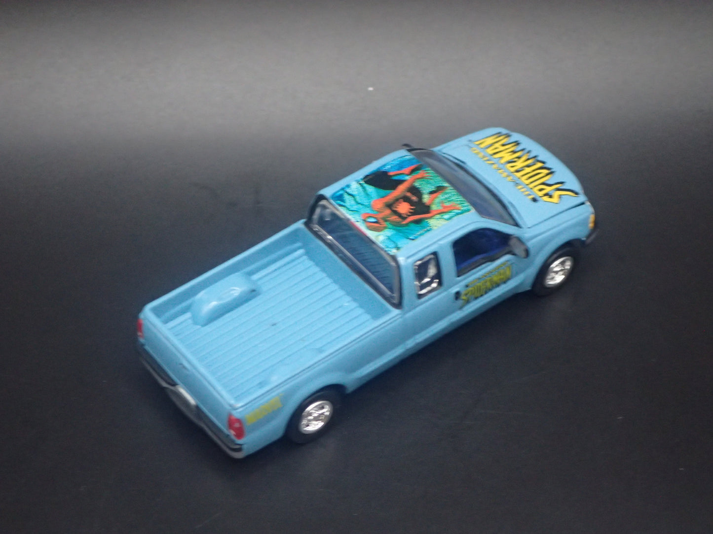 1999-2007 FORD F250 4X4 SUPER CAB PICKUP TRUCK SPIDERMAN 1:64 SCALE DIECAST MODEL CAR