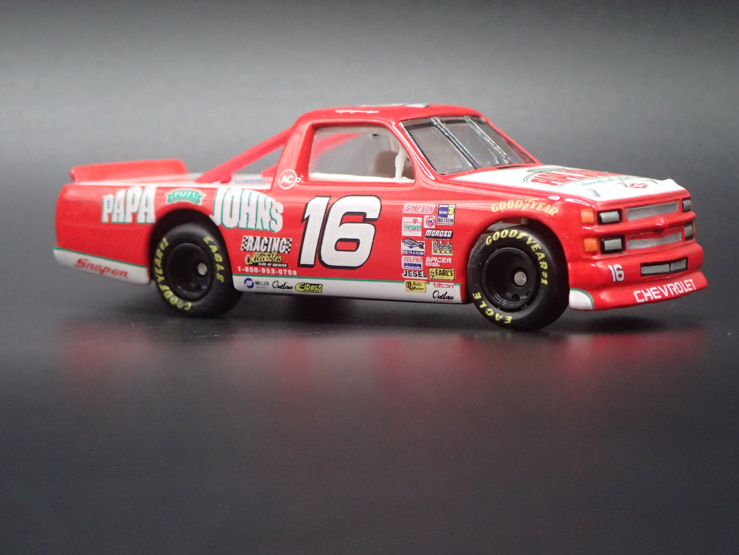 1995 CHEVY SILVERADO #16 RON HORNADAY JR ACTION NASCAR TRUCK 1:64 SCALE DIECAST CAR