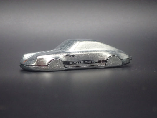 PORSCHE 911 SILVER KEYCHAIN 1:64 SCALE COLLECTIBLE DIORAMA DIECAST MODEL CAR