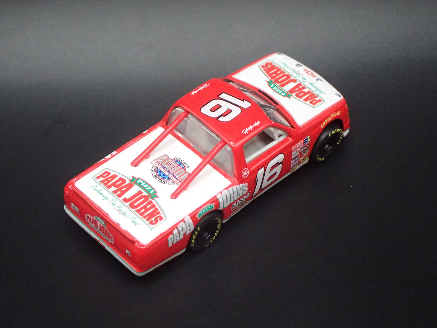1995 CHEVY SILVERADO #16 RON HORNADAY JR ACTION NASCAR TRUCK 1:64 SCALE DIECAST CAR